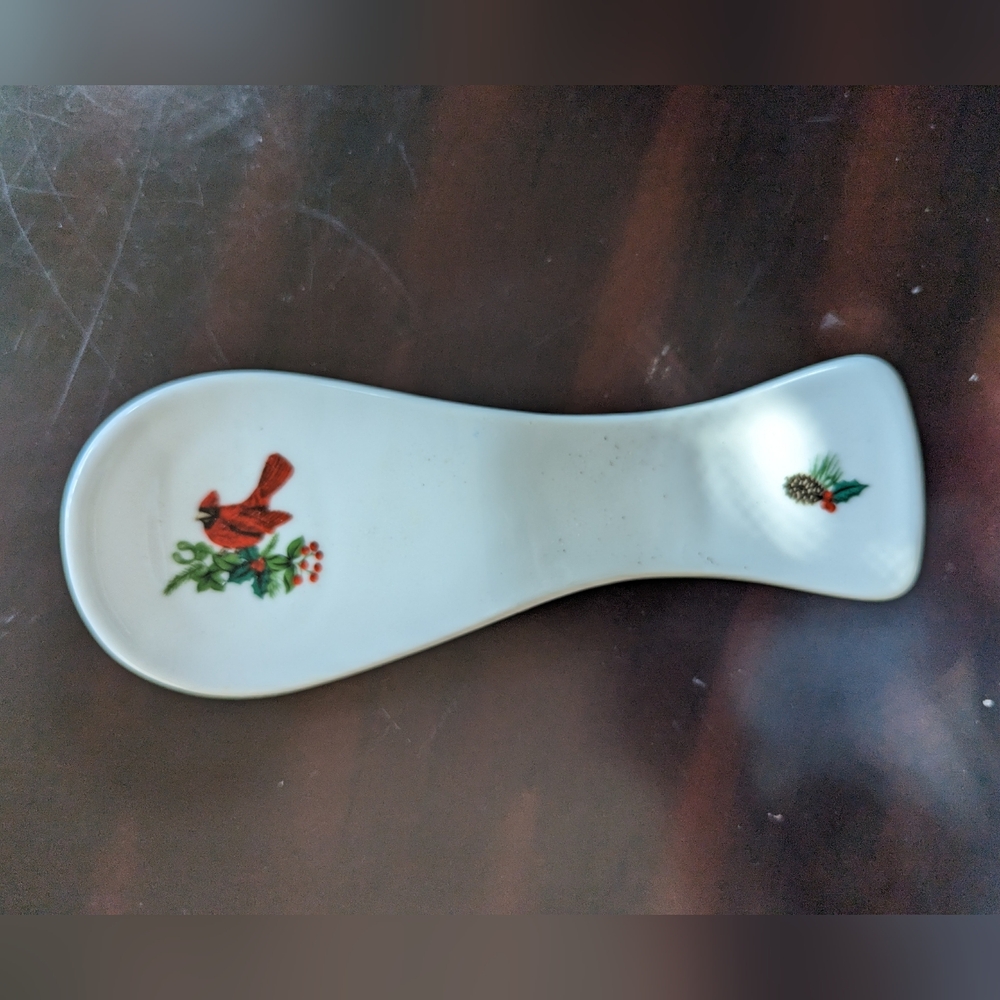 Royal Norfolk Cardinal Christmas spoon rest